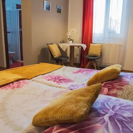Guest house U Tri Lip *