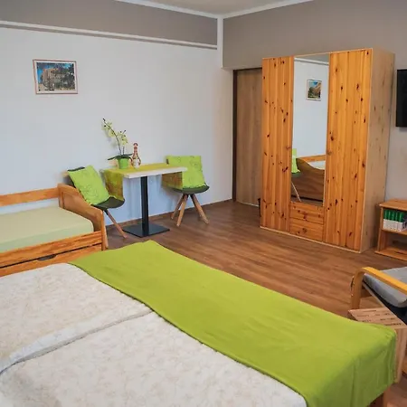 Guest house U Tri Lip Hevlin